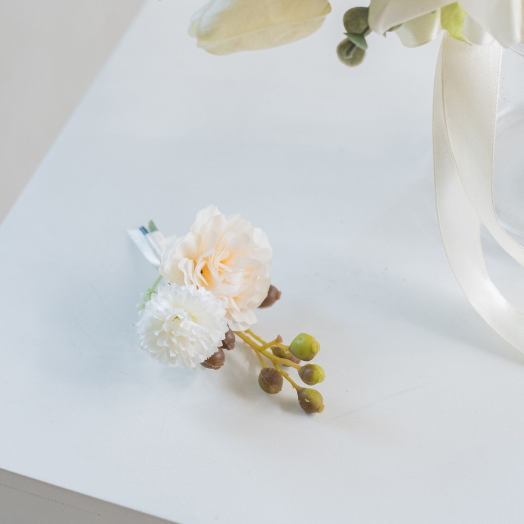 Hoa cưới tulip cầm tay cô dâu - Hoa cưới lụa cầm tay cô dâu - Bó hoa cưới cầm tay cô dâu - thương hiệu BÔNG BY CATT