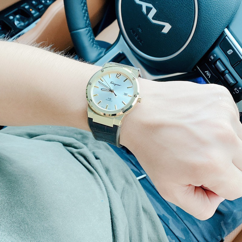 Đồng hồ nam Salvatore Ferragamo F80 classic dây cao su bọc da màu nâu cực hót