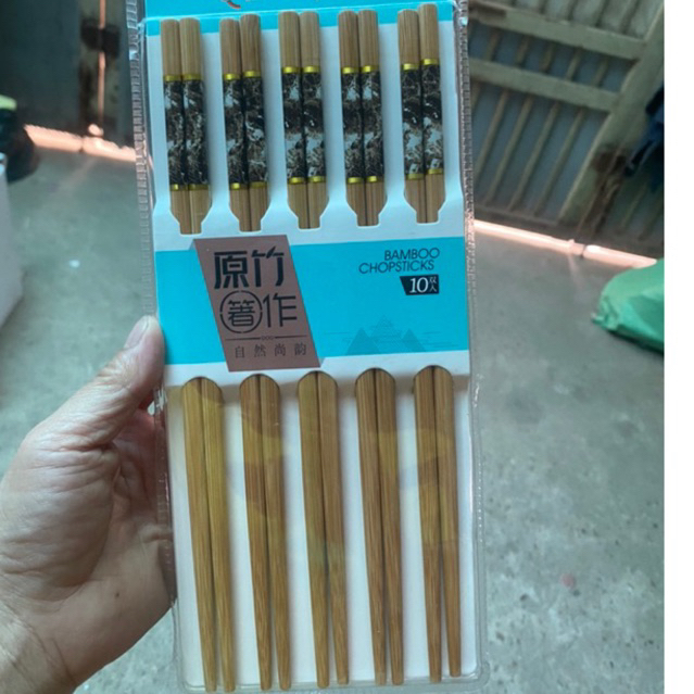 Vỉ 10 đôi đũa tre cao cấp xuất nhật,đũa ăn cơm trổ đá vân hoa tinh sảo
