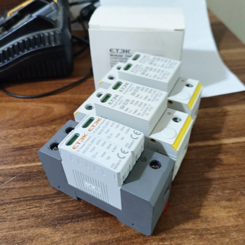 Chống sét lan truyền DC ETEK