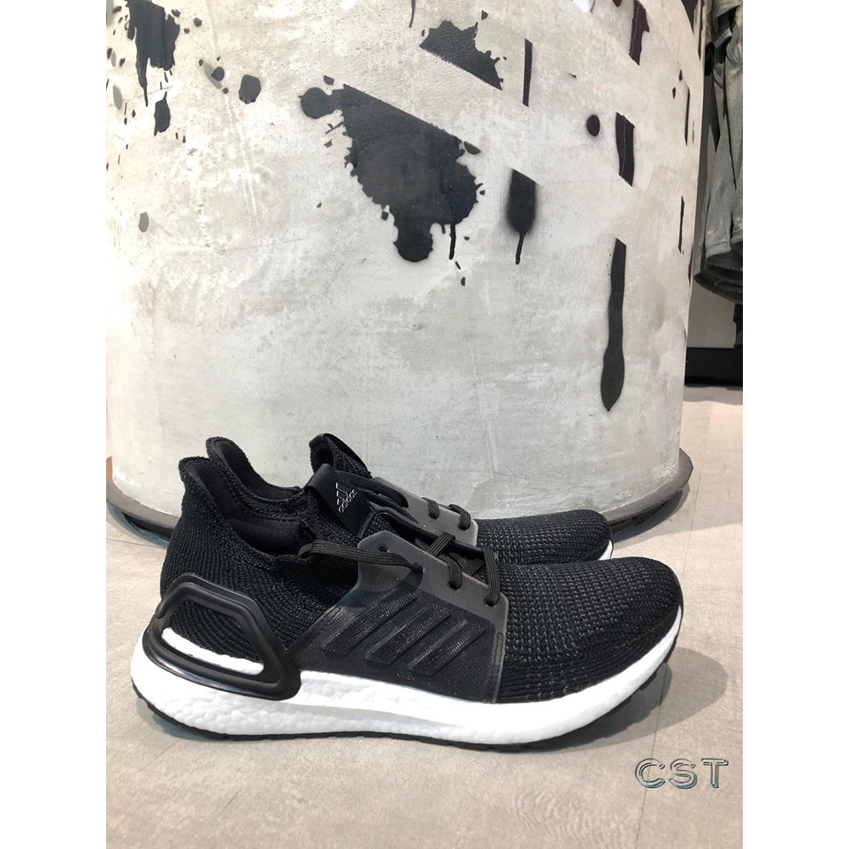 Adidas Ultraboost Basic sẵn size 42 42.5
