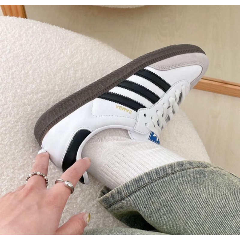 Sam_ba đế thấp fullsize trắng đen