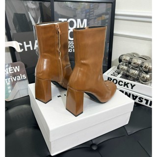 (C8098-1) Bốt lửng nữ MijiShoes da thật mũi tròn hàng QCCC fullbox
