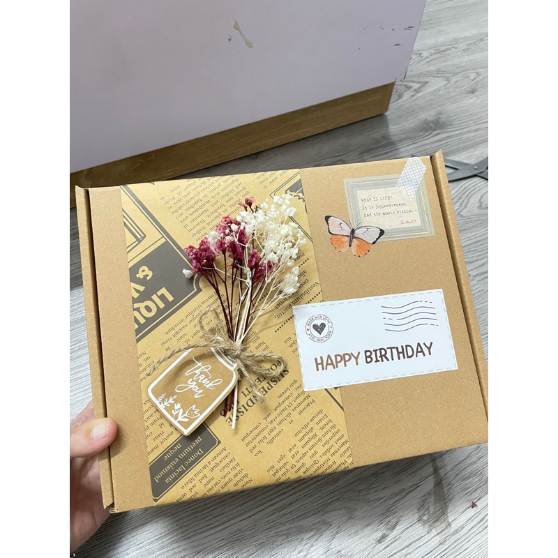 GÓI QUÀ HOA KHÔ PHONG CÁCH VINTAGE