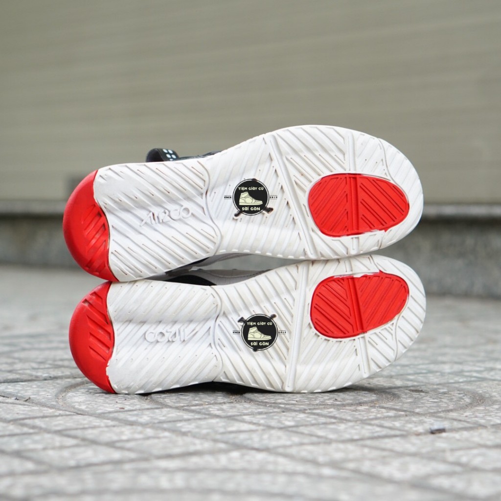 Giày Thể Thao N1KE JORDAN MA2 LIGHT SMOKE GREY UNIVERSITY RED CV8122-106-CŨ CHÍNH HÃNG