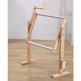 Khung gỗ thêu tranh chữ thập kt 40x30 cm