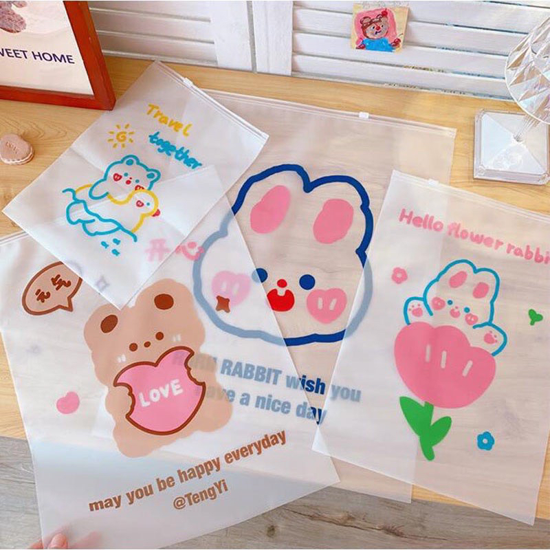 Túi Zíp Hoạ Tiết Cho Mẹ Đi Sinh Size M,L, XL