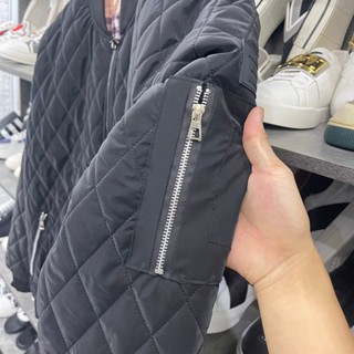 Áo khoác phao nam BBR nhung lì trần bông quả trám túi khoá zip tay thêu logo cao su sọc be mặt trong hot trend 2023