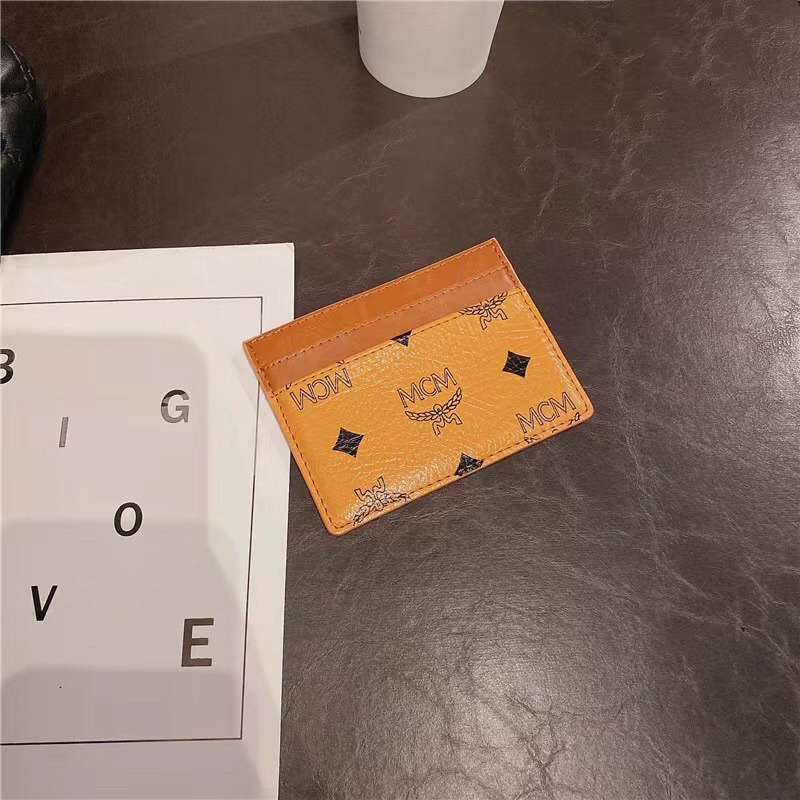 Túi để thẻ MCM