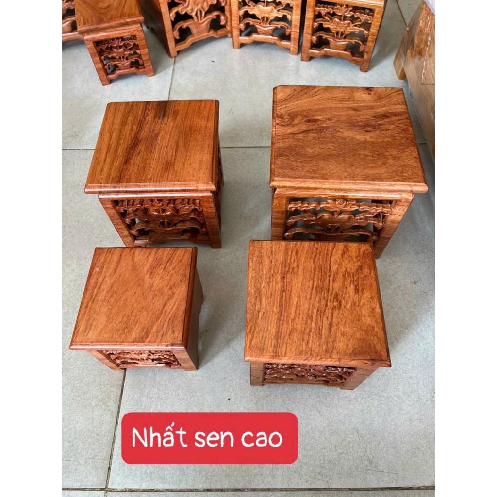 Đôn Đế Vuông Chạm Khắc Hoa Sen, Đế Kê Tượng Gỗ Hương Vuông Cao 18cm, mặt nhiều kích thước