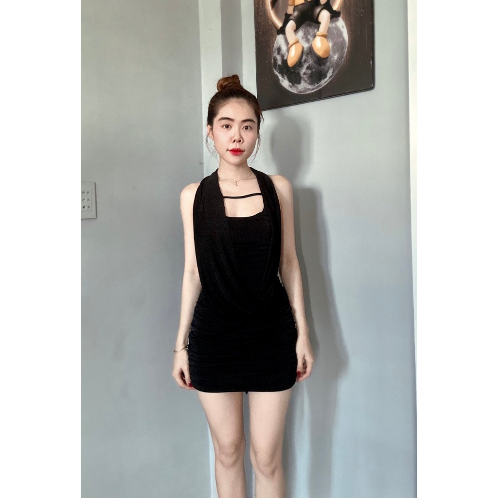 Đầm Ôm Body Ngắn Váy Nhũ Body Cổ Yếm Có Khóa Kéo Phong Cách Trẻ Trung Thanh Lịch Quý Phái