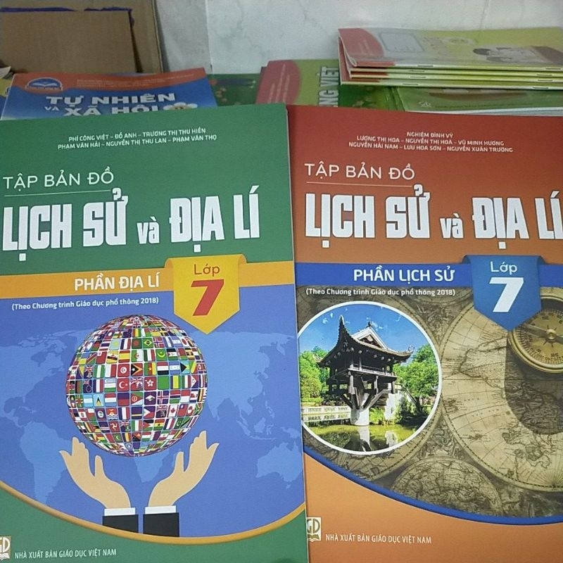 Tập Bản Đồ Lịch Sử và Địa Lí Lớp 7