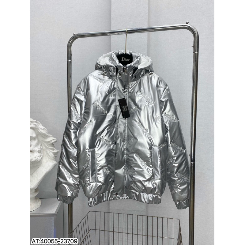 Áo khoác phao bóng dập nổi chữ wecome phối mũ bạc,áo phao bóng màu bạc có mũ bản hot trend 2024