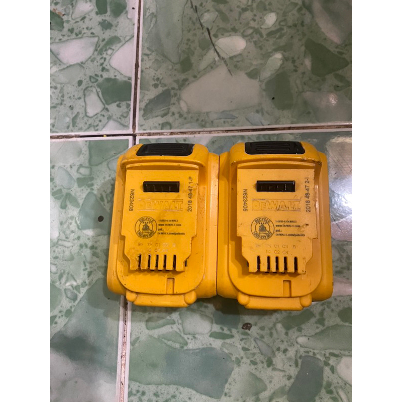 Pin Dewalt 20v bãi mỹ