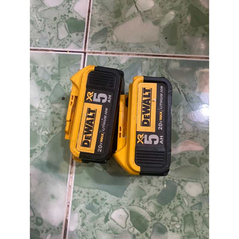 Pin Dewalt 20v bãi mỹ