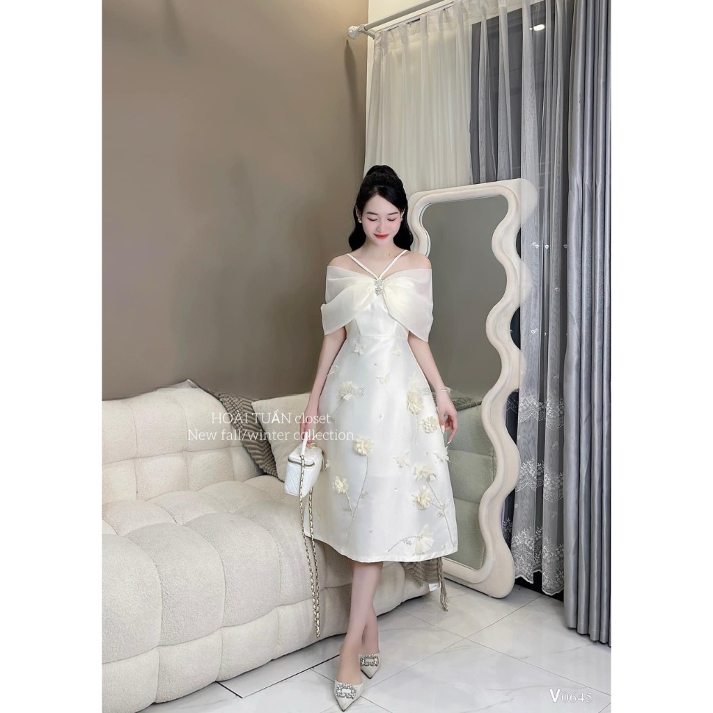 Mã V255 váy tafta trễ vai pha tơ