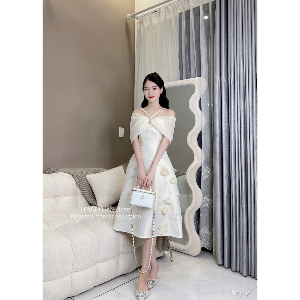 Mã V255 váy tafta trễ vai pha tơ