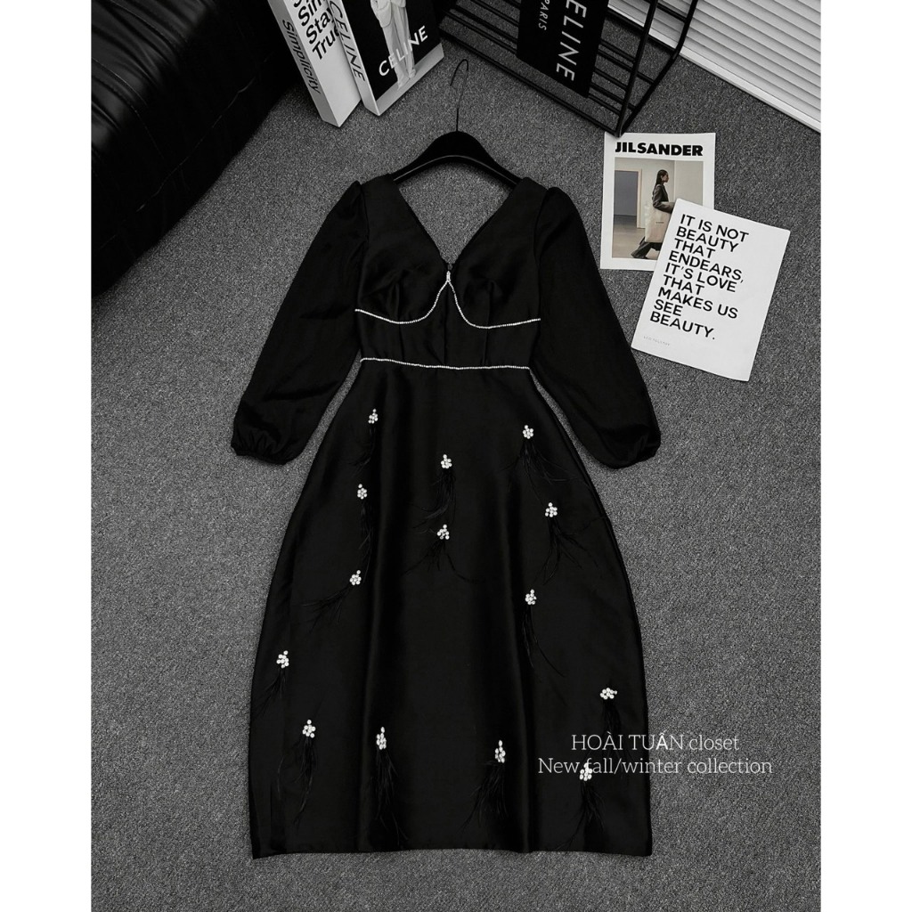 Mã V254 tafta phá tơ xước đính lông vũ