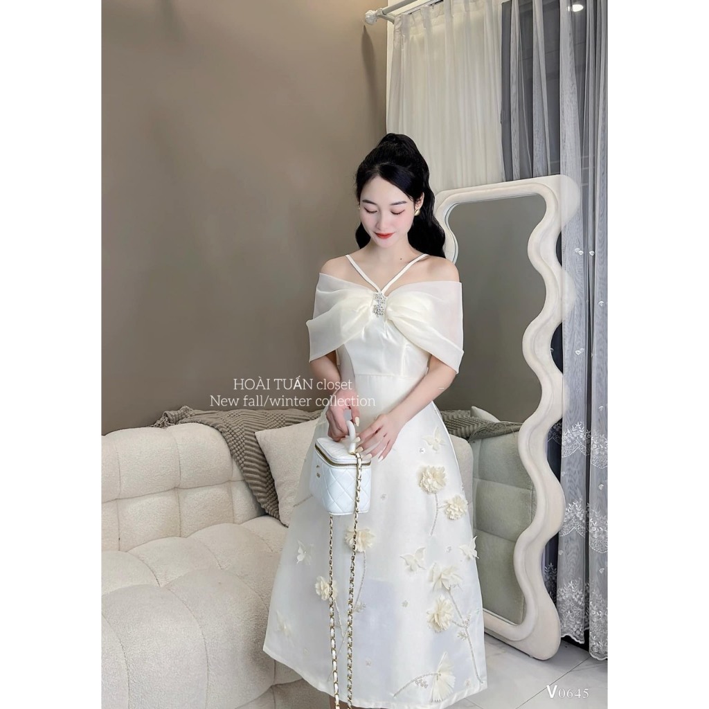 Mã V255 váy tafta trễ vai pha tơ