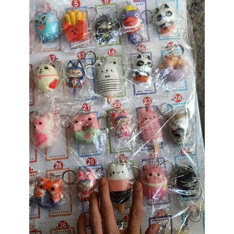 Bảng thưởng móc khoá mô chi 200 phiếu rút thăm