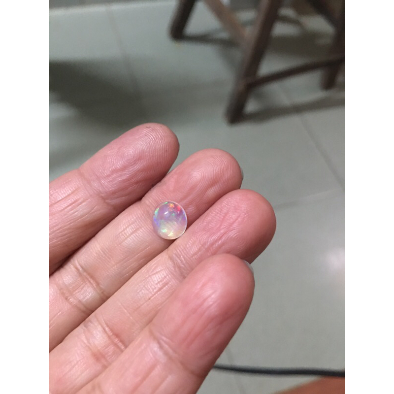 Viên đá opan si tuyển Nhật