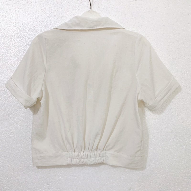 Thanh lý / 2hand/ pass đồ cá nhân áo sơ mi cổ vest, áo sơ mi trắng dáng ngắn, áo sơ mi nữ