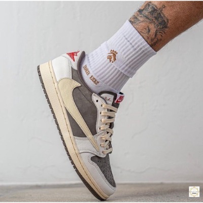 Giày Sneaker Travis Scott x Air J.D 1 Low Reverse Mocha Màu Nâu Trắng, Nâu Cafe, Xanh lam  Cổ Thấp Siêu Phong Cách