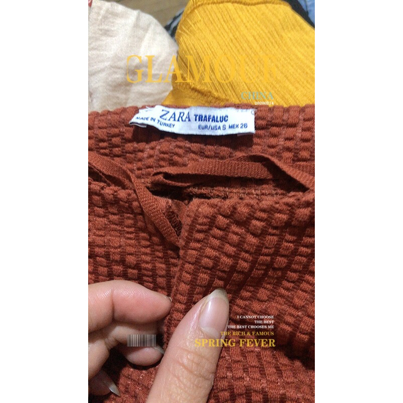Áo crotop cánh rơi zara auth.