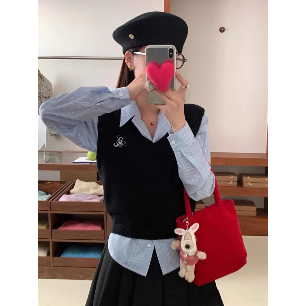 Sét Ao Len XONXEN SHOP HUẾ Gile Kèm Áo Sơ Mi Cổ Vest 969