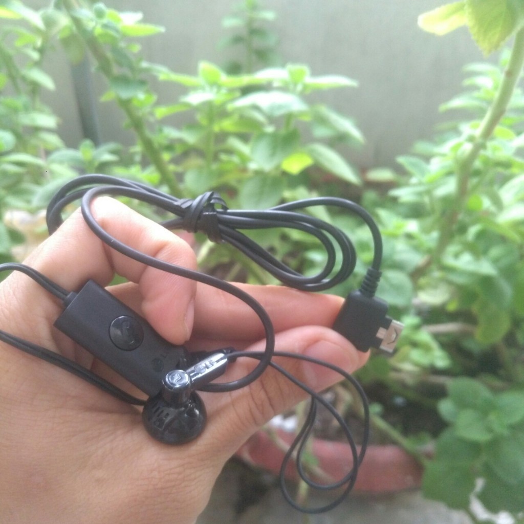 Tai nghe LG cổ KP500 / KU990 / KM900 / KF510 Giao Tai Nghe