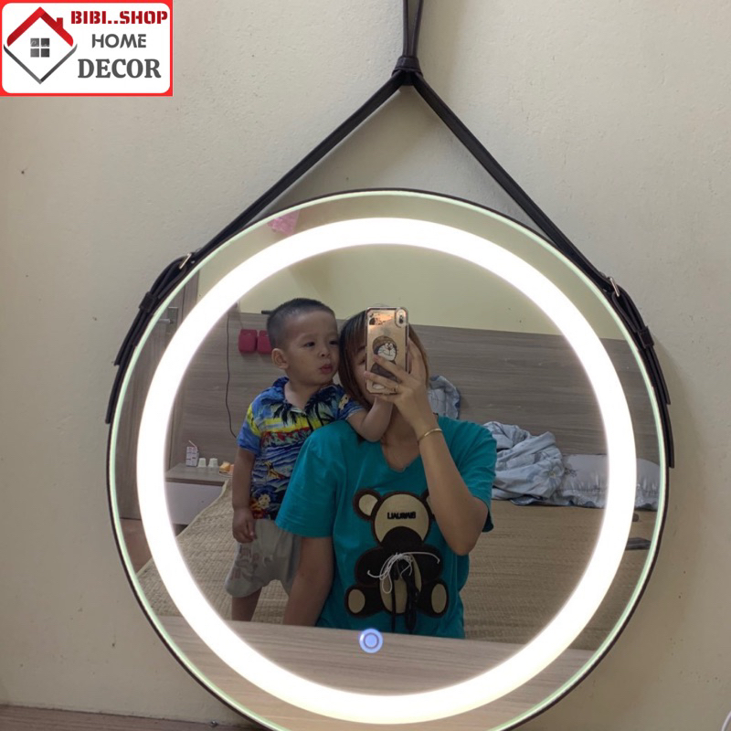 Gương nhà tắm treo tường đèn led viền dây da simili , Gương treo tường trang điểm đèn led 3 màu decor xinh - BiBi..Shop