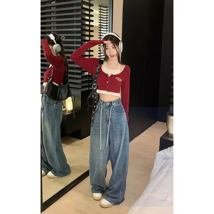 Set Áo Croptop Tay Dài Nữ Cổ Chữ U Thêu Chữ Kèm Áo Yếm Hai Dây Bên Trong A17