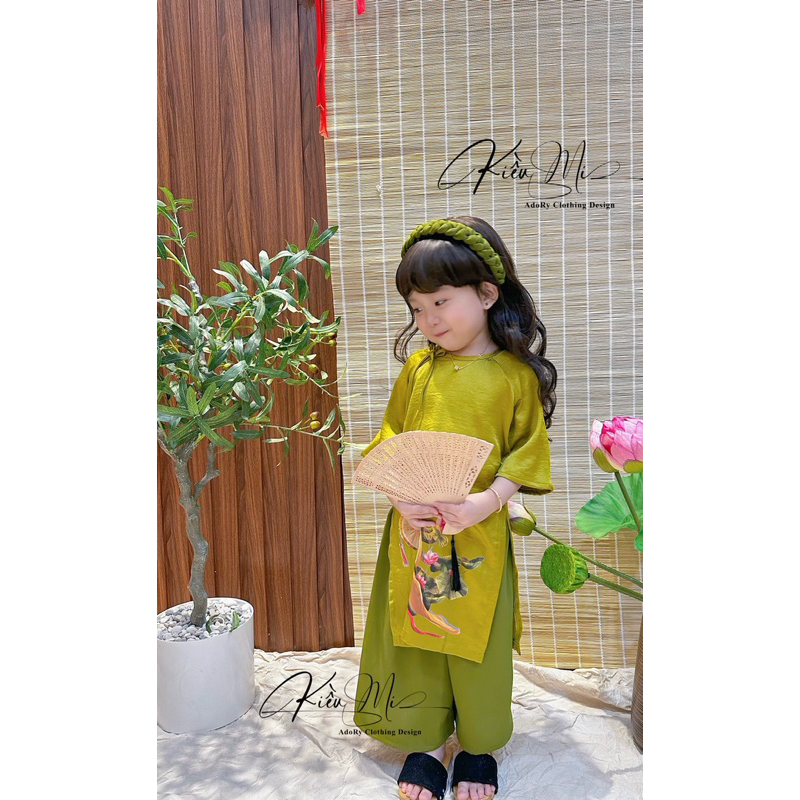 Áo dài cách tân lụa in hình cho bé 8-42kg