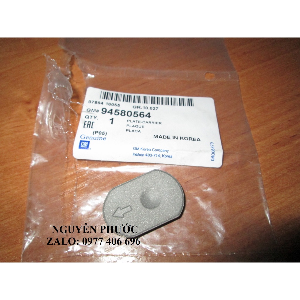 Đế cài/bắt gương/kính chiếu hậu trong xe LANOS, NUBIRA, MATIZ, SPARK 2008 - 2012: Hàng xịn GM chính hãng 94580564