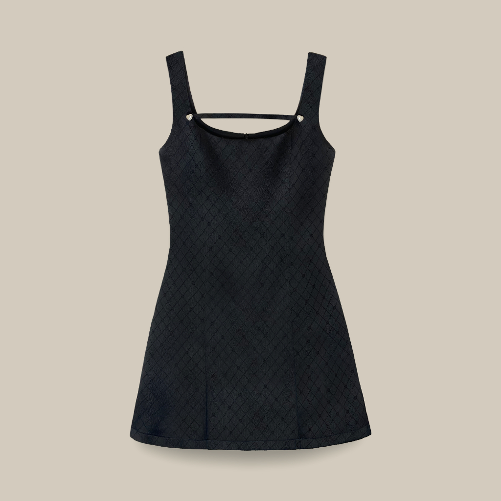 Váy yếm hai dây đính cúc tim NAKED by V - Madeline Pinafore