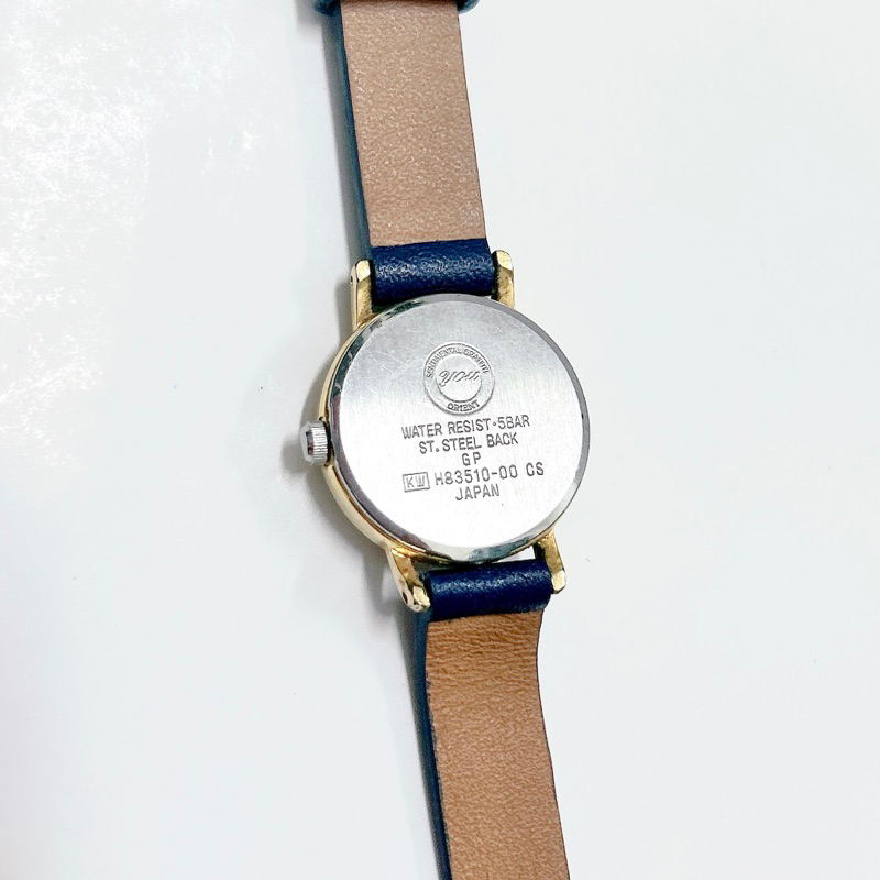 Đồng hồ nữ si hiệu Orient, chạy kim rốn, dây da mặt tròn