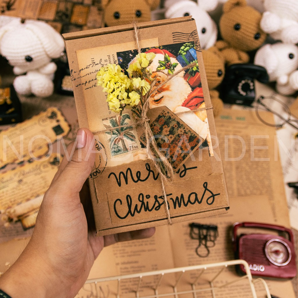 Hộp quà MERRY CHRISTMAS Chúc Mừng Giáng Sinh Xmas Handmade - By Nomad Garden