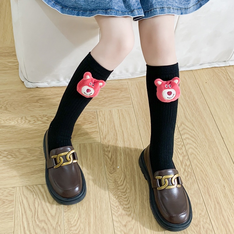 Tất Cổ Cao Gấu Dâu Cho Bé 🌟FREESHIP🌟 Vớ Cotton Dài Đến Đầu Gối In Hình Gấu 3D Siêu Dễ Thương Cho Bé Yêu