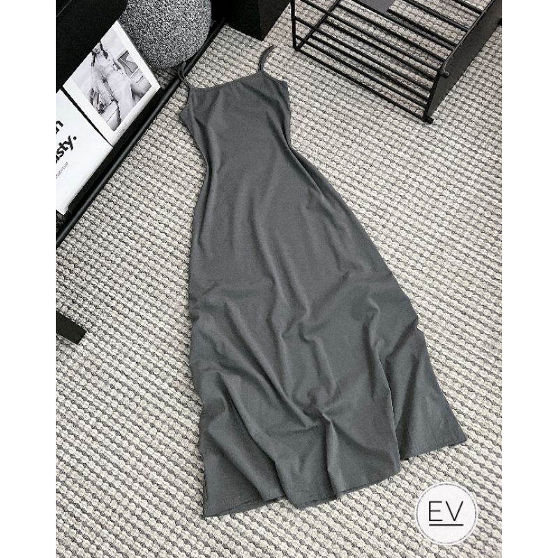 Váy 2 dây trơn hàng QC