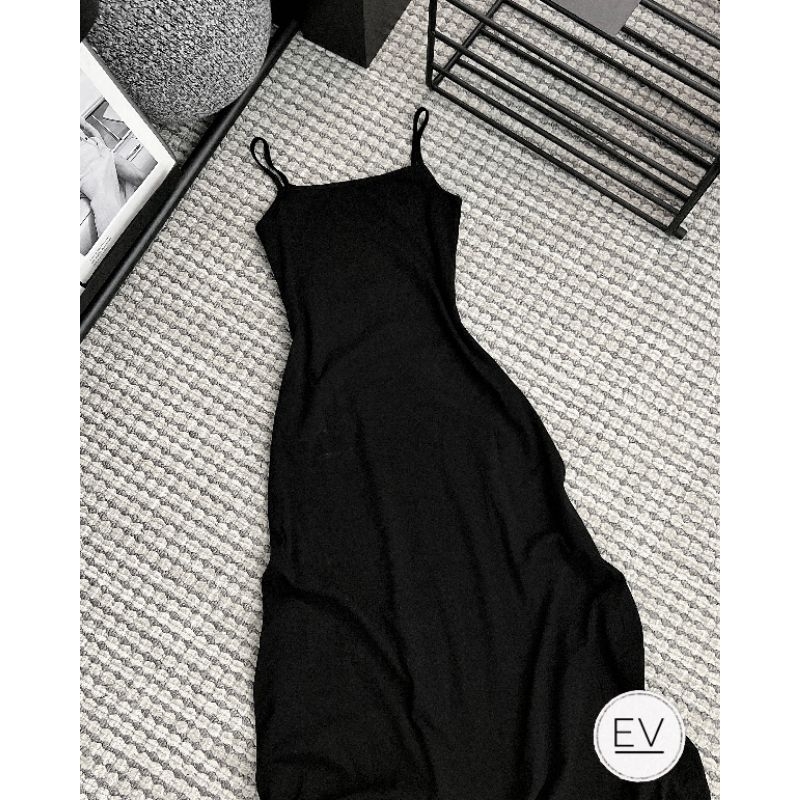 Váy 2 dây trơn hàng QC