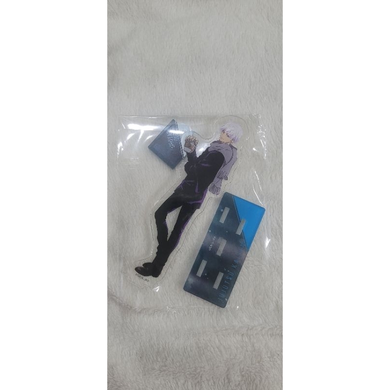 Standee Gojo Satoru sẵn