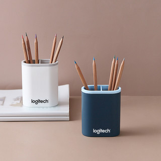 Quà tặng Hộp bút & Dây đeo Logitech