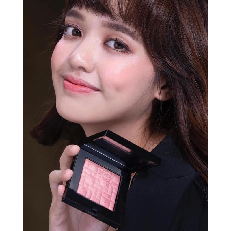 Phấn bắt sáng Highlighting - BOBBI BROWN màu Sunset Glow