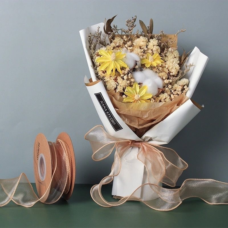 Dây ruy băng voan, băng vải, lụa 4 cm dùng để trang trí quà tặng sinh nhật, thiệp cưới, làm nơ bánh kem viền sòng vàng