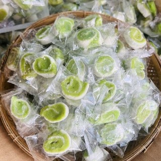 Kẹo dừa non lá dứa cuộn mini ít ngọt dẻo mềm 500g