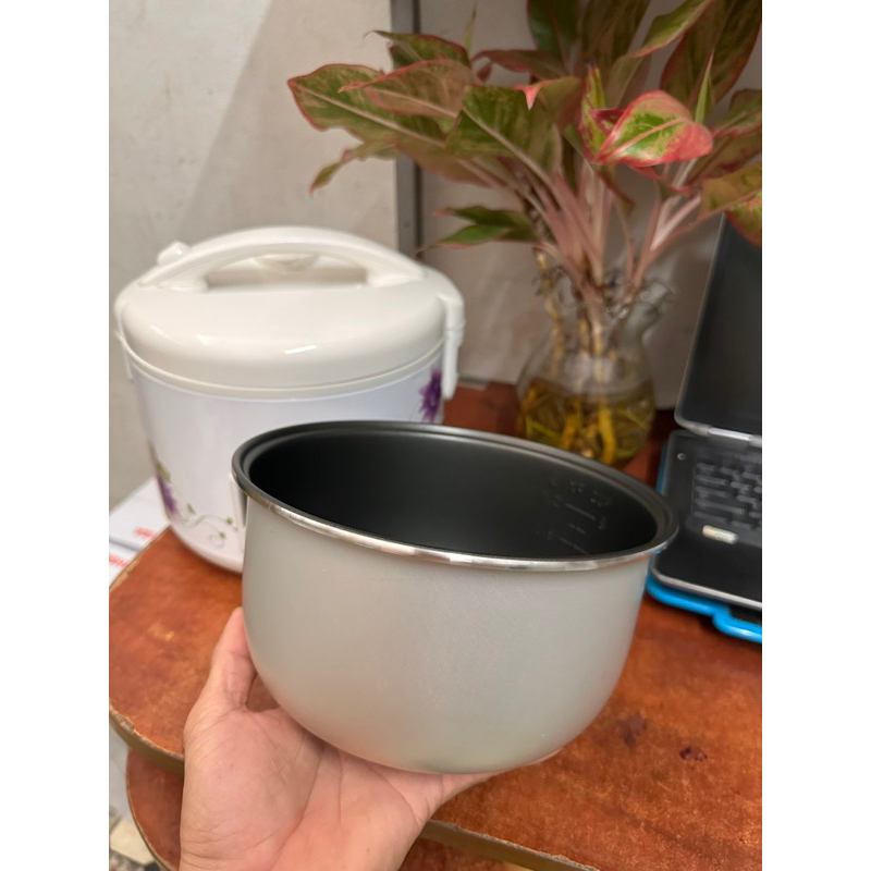 Nồi com điện cơ Perfect PF-C101 / 1.2L