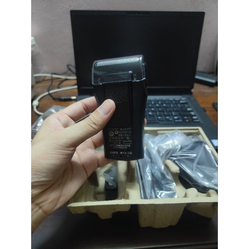 🇻🇳 Máy cạo râu Panasonic ES-RC30 WET/DRY cạo khô và cạo ướt