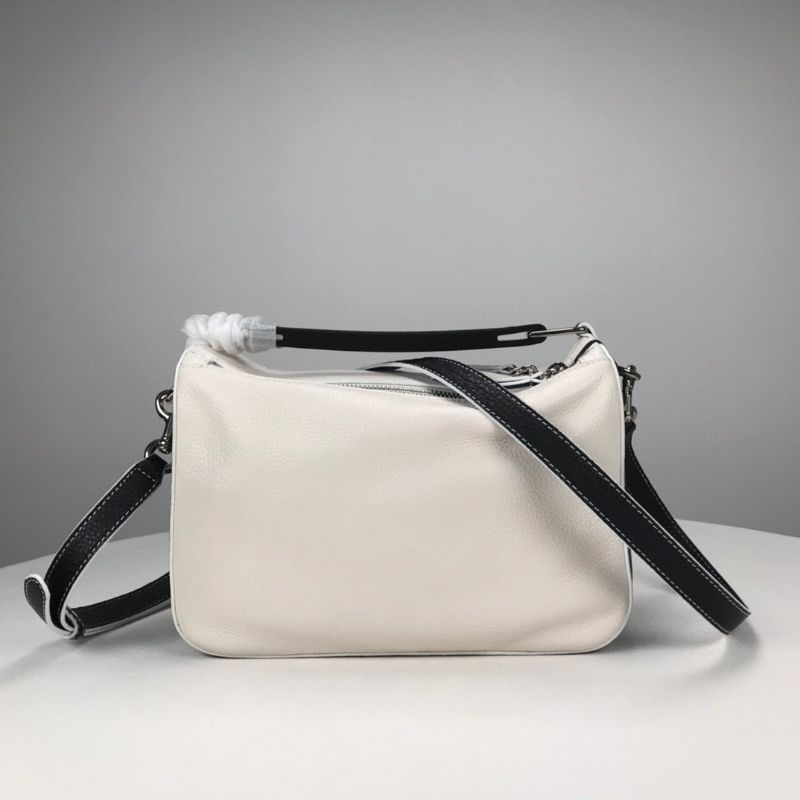 TÚI MAR.C JACOB.S SOFTBOX 23