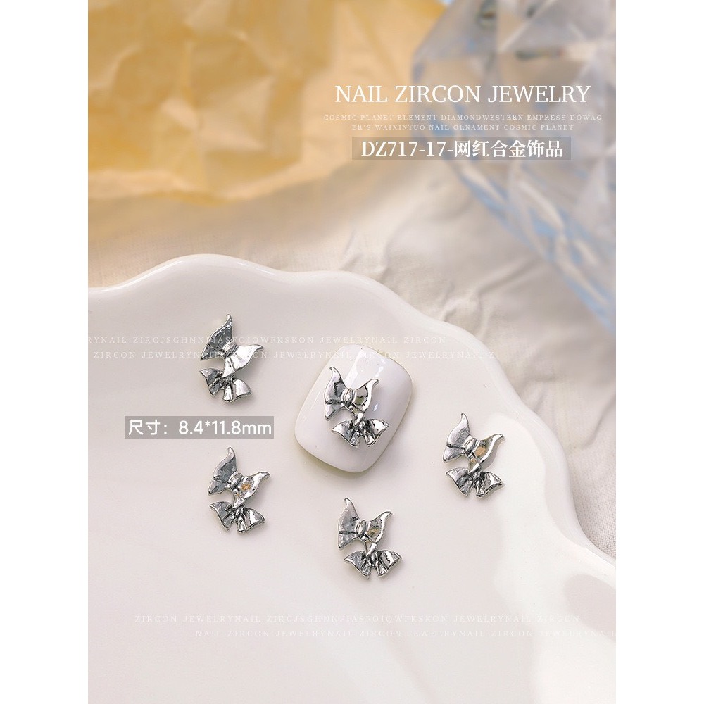 Set 10 charm bạc hình bướm mini trang trí móng tay