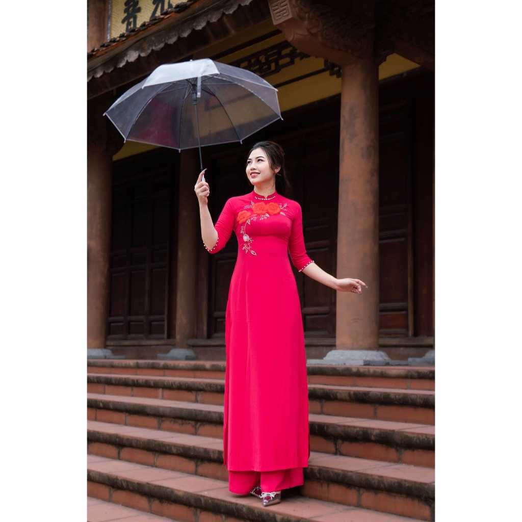 Áo dài truyền thống lụa Mỹ 2 tà may sẵn, kiểu dáng tay lỡ đính đá - thêu hoa trước ngực sang trọng